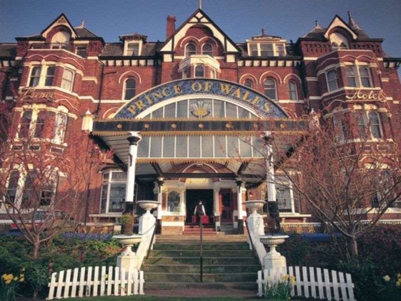 Prince Of Wales Hotel Southport Exterior photo